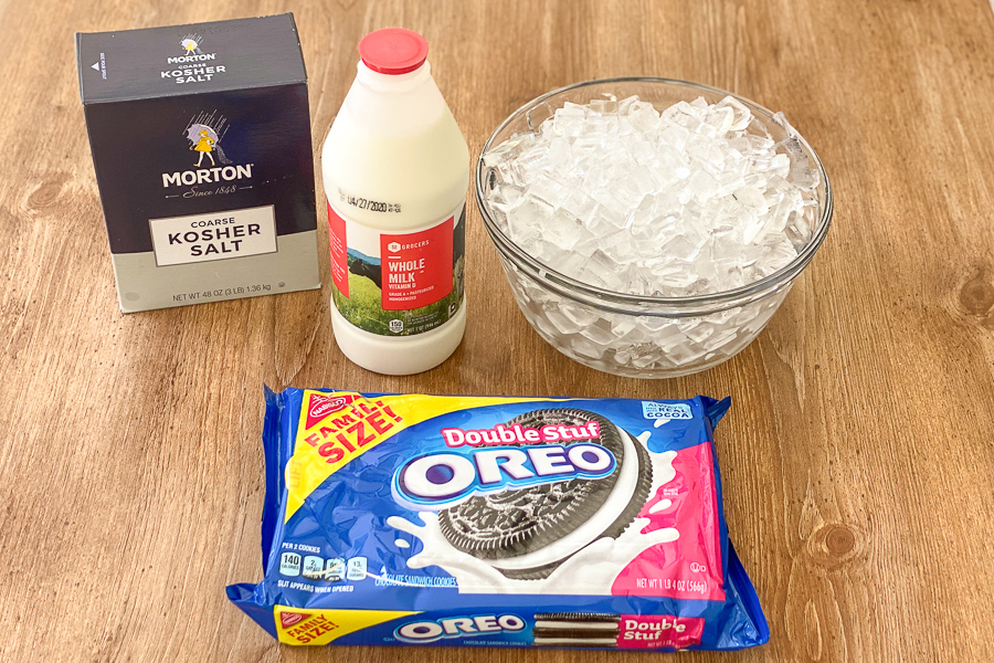Ingredients for No Churn Oreo Ice Cream