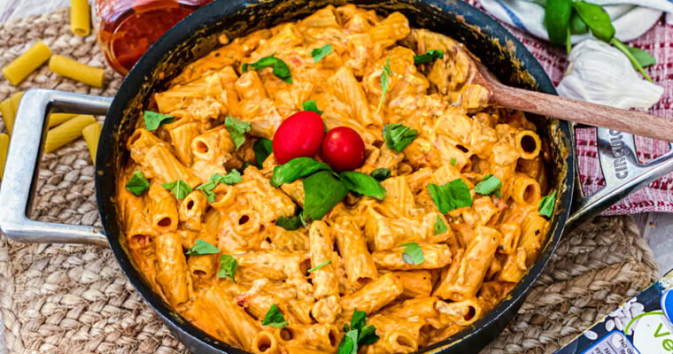 One Pot Creamy Chicken Pasta